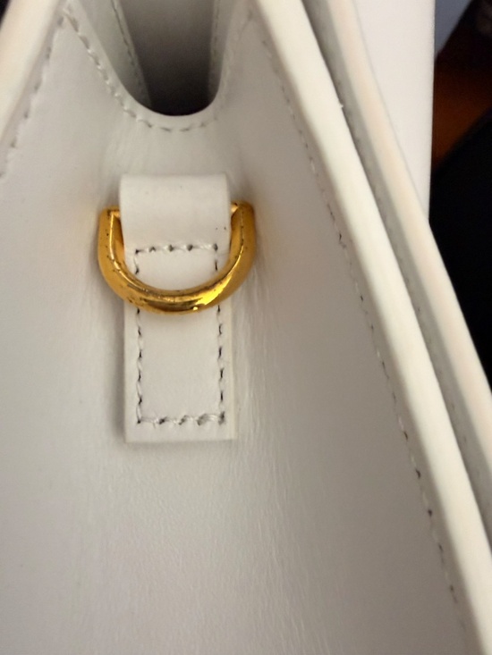 Jacquemus Le Grand Chiquito Leather Bag - Picture 9 of 13